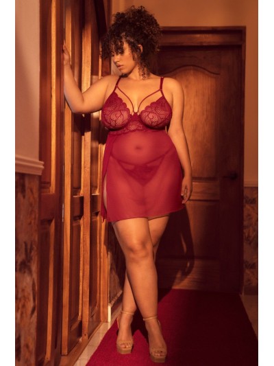 Nuisette grande taille couleur framboise et string 