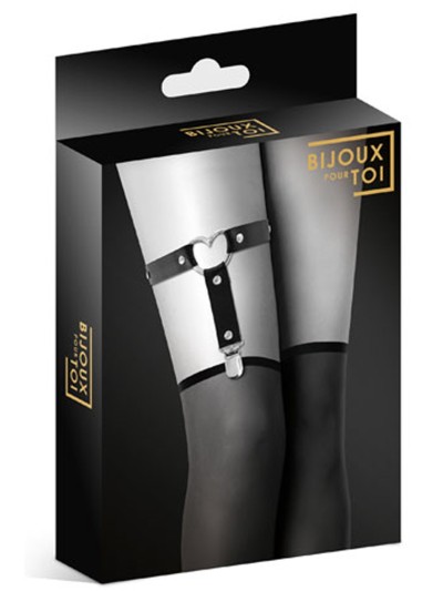 Jarretière noire avec coeur métal et rivets 