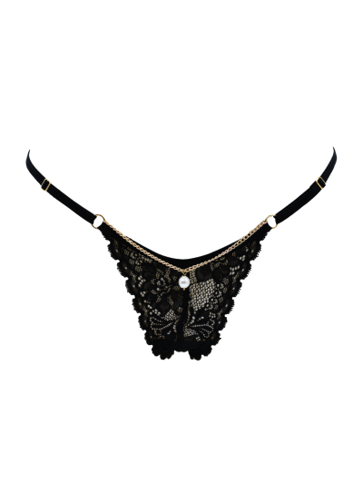 String noir en dentelle avec bijou et chaîne dorée 