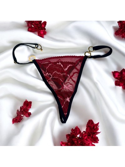 String bordeaux avec anneaux détachables 