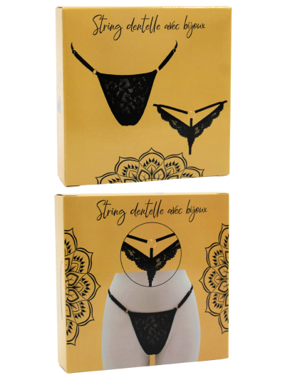 String noir en dentelle avec bijou cœur doré 