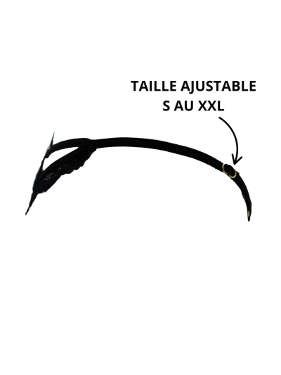 String noir en dentelle avec bijou cœur doré 