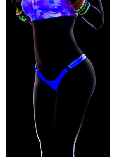 String détachable sur le devant  