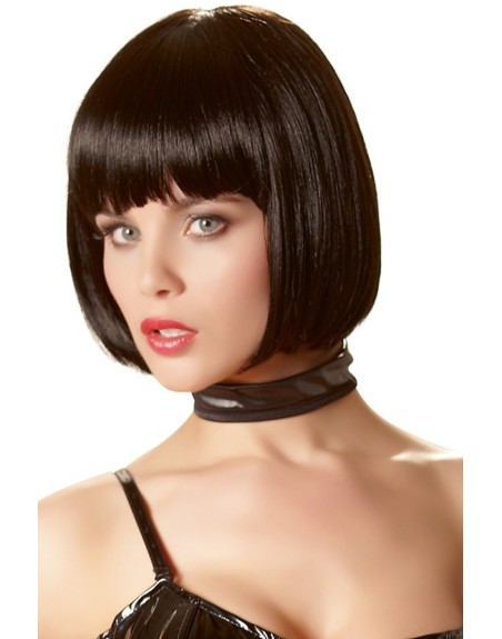 Perruque brune coupe au carré 