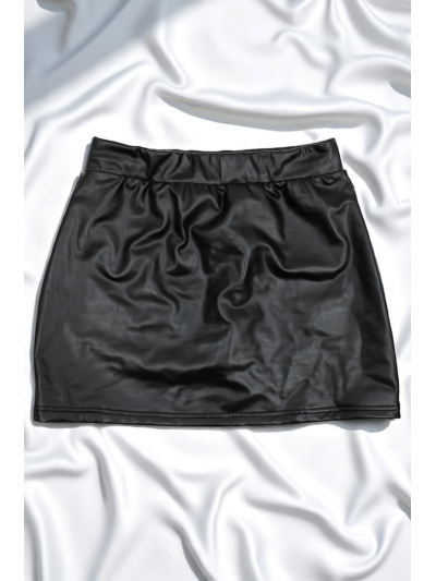 Jupe noire en simili cuir mat Sifia 