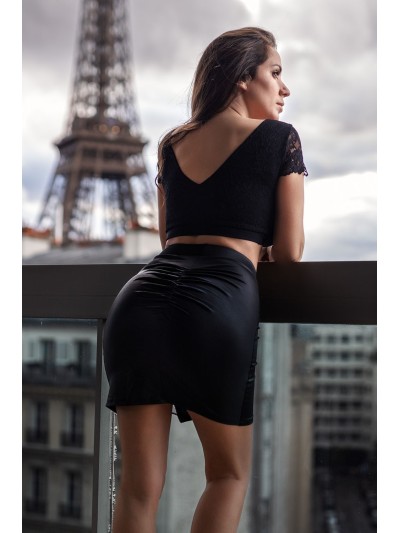 Jupe courte noire Kyra avec zip fonctionnel sur le côté 