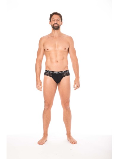 String noir en dentelle délicate 