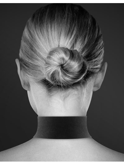 Collier en cuir noir SM avec lacet 