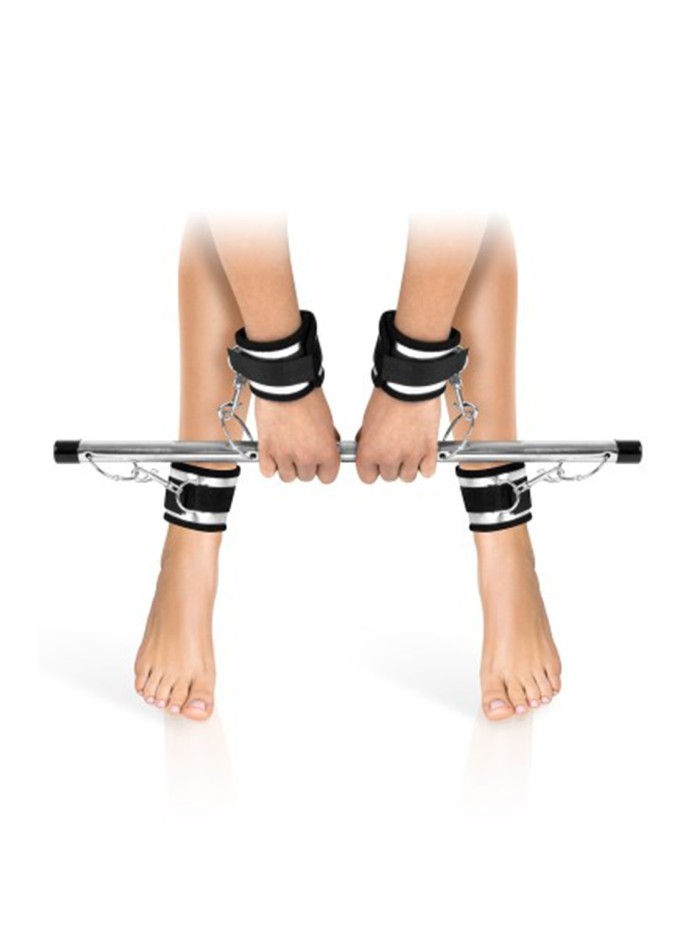 Barre de soumission avec 4 menottes Fetish Tentation 