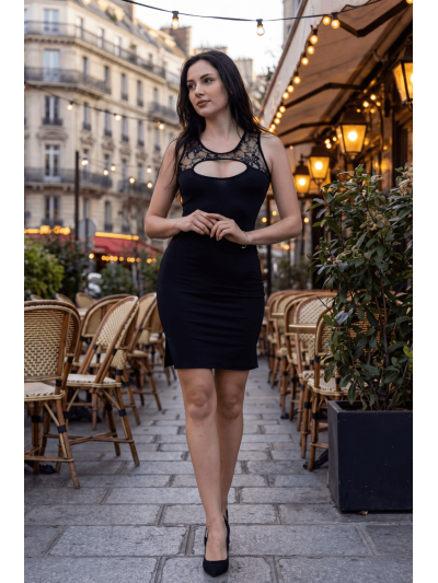Robe noire Lora 