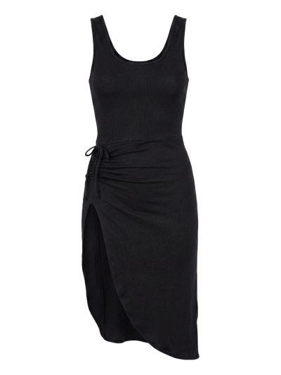 Robe noire Anastasia 
